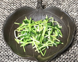 豆苗とザーサイの和え物作り方4写真
