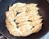 ツナ餃子・玉ねぎと大葉で作り方11写真