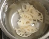 毎日お弁当♪レンコン豚肉甘酢炒め作り方1写真