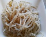 ピリ辛 糸こんにゃくの金平作り方1写真
