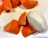 里芋と鶏もも肉の煮物作り方1写真