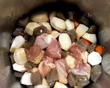 里芋と鶏もも肉の煮物作り方5写真