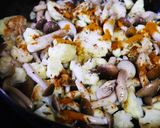サラダにもなるカリフラワーと茸カレー炒め作り方5写真