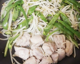 鶏肉とピーマンもやしの塩炒め作り方4写真