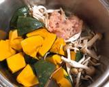 かぼちゃと鶏ひき肉の煮付け作り方2写真