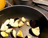 簡単鶏と豚肉のクリームシチューのお家ご飯作り方3写真