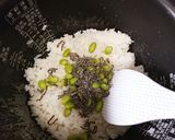 皆大好き♪枝豆こんぶおにぎり(^3^)作り方4写真