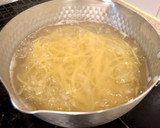 海老とカラスミの和風ペペロンチーノ作り方1写真