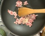 豚肉とレタスの塩焼きそば作り方1写真