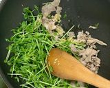 豚肉とレタスの塩焼きそば作り方2写真