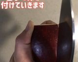 簡単 キャラ弁 りんご 飾り切り⑨作り方4写真