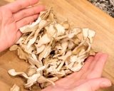 秋鮭と舞茸の明太マヨ醤油作り方4写真