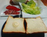 大蔵部長の朝ごはん☀️ＢＬＴサンド作り方3写真