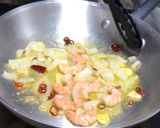 海老とアサリのトマトチーズパスタ♪ૢ作り方2写真