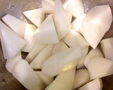 大根と鶏手羽元とゆで卵のこっくり煮♪作り方1写真