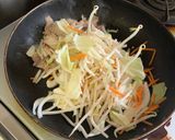 風邪ひいたから焼きうどんね作り方2写真