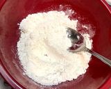 小麦粉と砂糖だけでできるパンケーキ作り方1写真