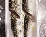 粉チーズがけのカマスの唐揚げ★作り方1写真
