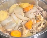 夏ばて予防♡ニンニクと舞茸入り肉じゃが♡作り方2写真