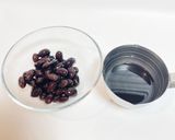 【ポリ袋で簡単】黒豆とお餅のプチケーキ作り方3写真