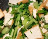 簡単おいしい！厚揚げと大根の葉の炒め物作り方3写真