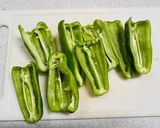 【※】肉みそ 焼きピーマン チーズ作り方1写真