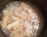玉ねぎとワカメと油揚げの味噌汁作り方4写真