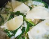 ☆簡単・美味しい♪包まない餃子スープ☆作り方5写真