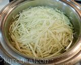 青パパイヤときのこの麩入り中華風スープ作り方3写真