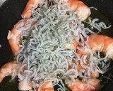簡単　しらすのアヒージョパスタ作り方3写真