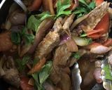 ペルー料理　ロモサルタード作り方5写真