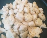 簡単❗ヤンニョムチキン風鶏のピリ辛炒め作り方3写真