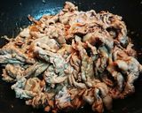 豚肩ロースの柔らかワイン味噌煮込み作り方4写真