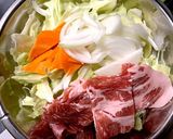 主な材料4つだけ！☆野菜炒め☆肉入り作り方1写真