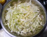 キャベじゃがハムの炒め物作り方1写真
