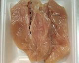 使える！鶏胸肉でし～っとり簡単⭐茹で鶏作り方1写真