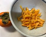 季節の柿 色どりサラダ作り方2写真