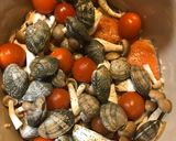 アクアパッツア〜秋鮭で〜作り方3写真