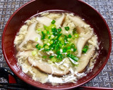 椎茸入と卵の みぞれ和風スープ●簡単作り方3写真