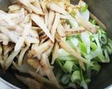 大根とゴボウの胡麻味噌汁♪作り方2写真