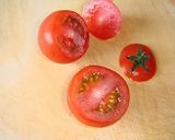 お弁当に！ミニトマトとチーズでハート型♥作り方1写真