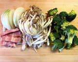 ブロッコリーとしめじカレークリームスープ作り方1写真