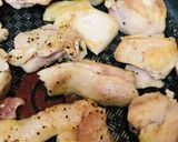 鶏もも肉の小口焼き●蜂蜜＆ガーリック風味作り方2写真
