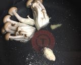 水からキノコ☆ベーコン入り味噌味のフォー作り方6写真