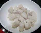 疲労回復！むね肉とキャベツのスープ作り方3写真