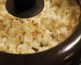 ぽんぽん弾けるおいしいポップコーン（塩）作り方8写真