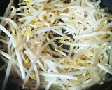 もやしと豚肉のすき焼き風煮♡作り方2写真
