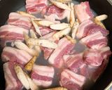 バラ肉とごぼうの甘辛煮作り方3写真