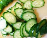 昆布だしと塩で簡単きゅうりの浅漬け♥゛作り方1写真