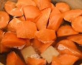 鶏肉とブロッコリー＆人参ゴロゴロ蒸野菜鍋作り方1写真